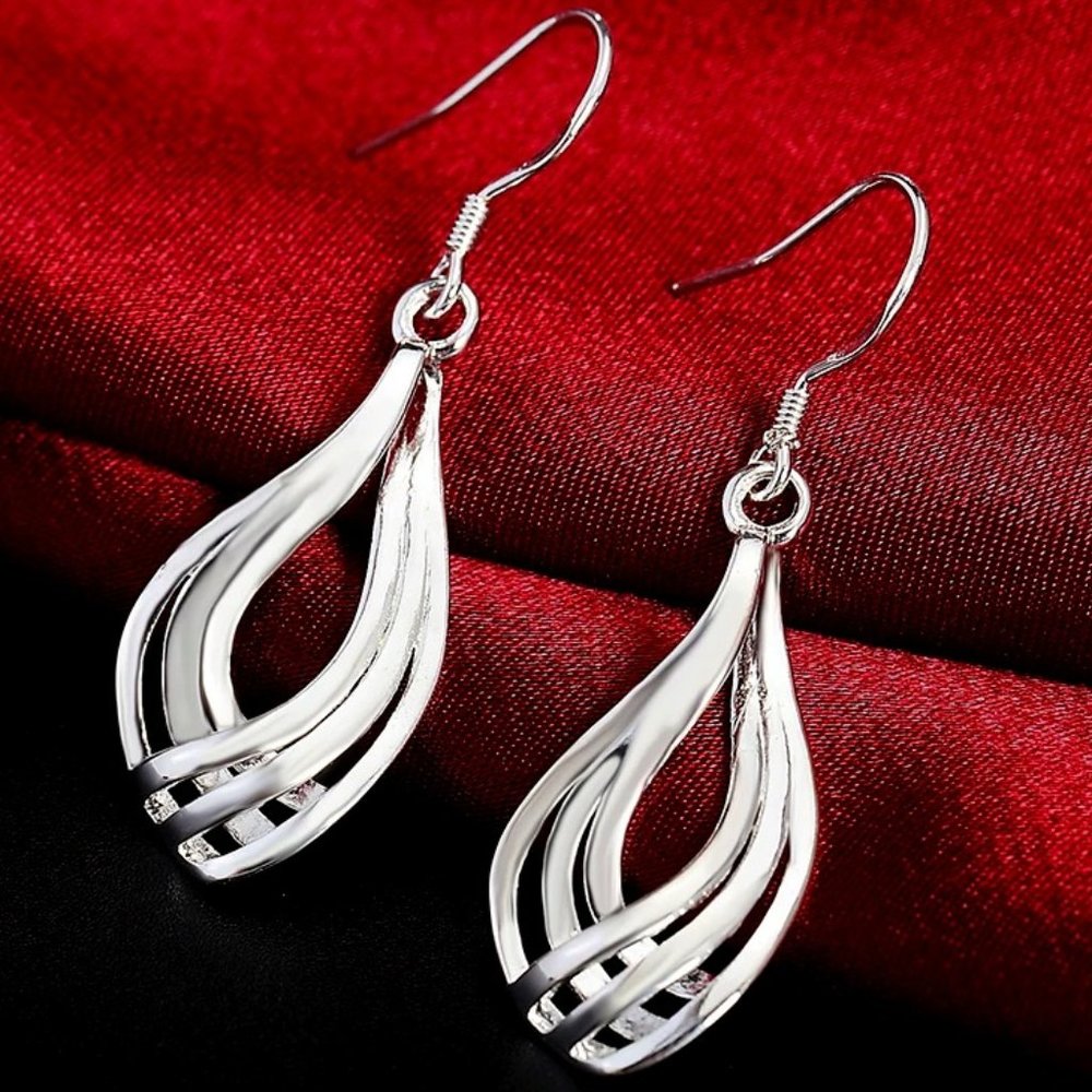 Gorgeous Wavy & Twisted Drop Earrings Solid Sterling Silver " Hypoallergenic " - Picture 2 of 8